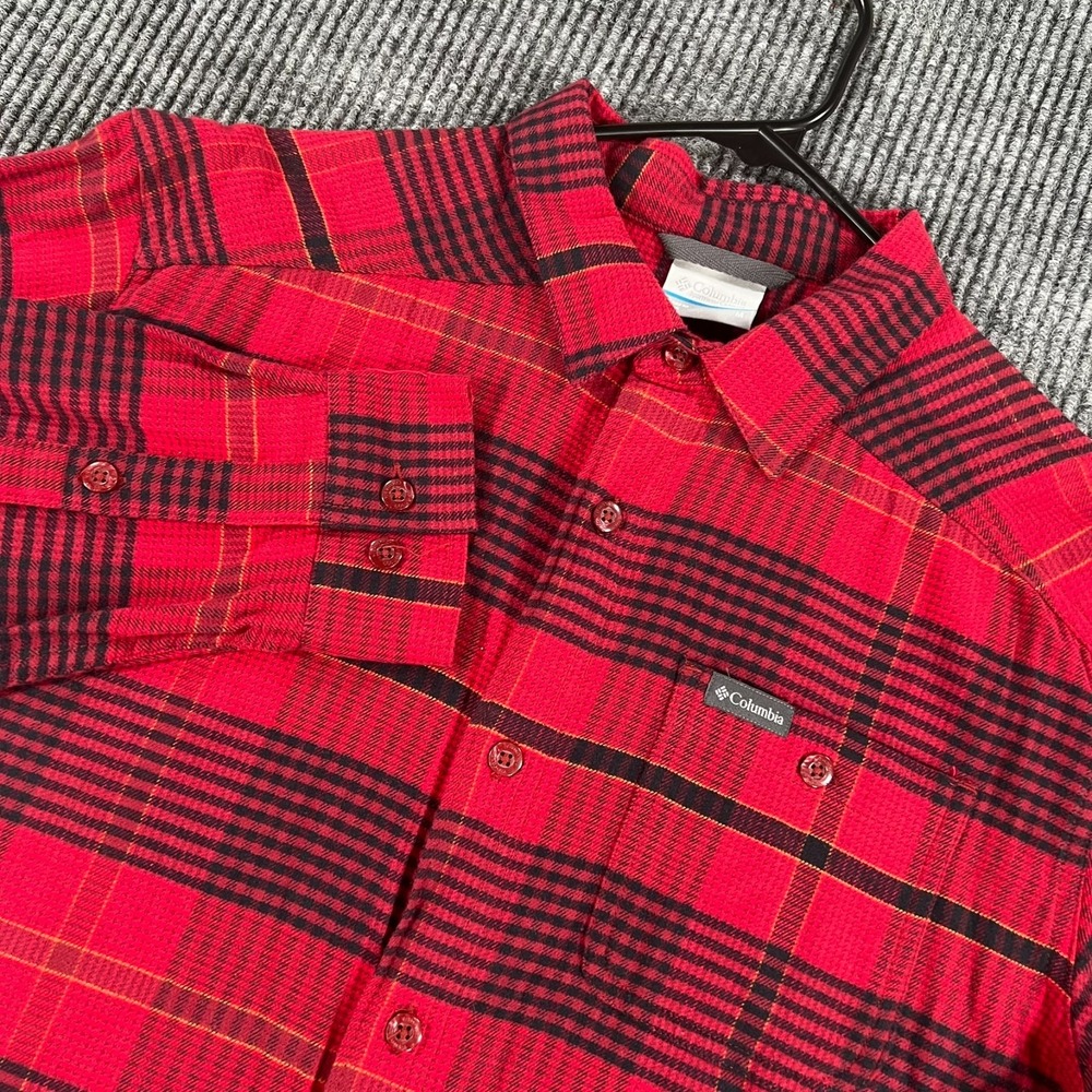Columbia Shirt Mens Medium Red Plaid Long Sleeve Button Up Outdoor Comfort